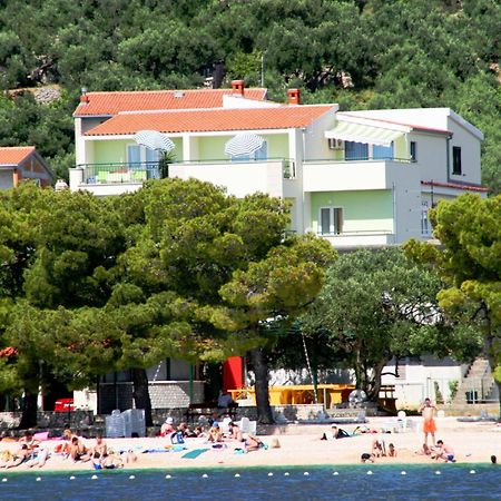 Rooms & Apartments Villa Anka Tučepi Εξωτερικό φωτογραφία