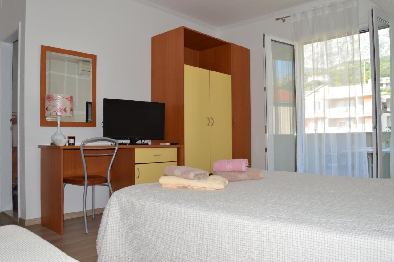 Rooms & Apartments Villa Anka Tučepi Εξωτερικό φωτογραφία
