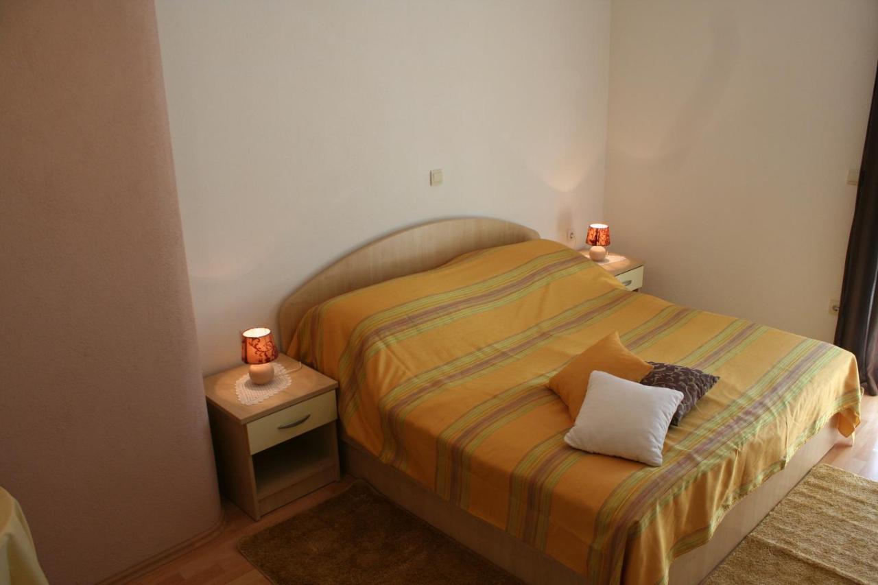 Rooms & Apartments Villa Anka Tučepi Δωμάτιο φωτογραφία