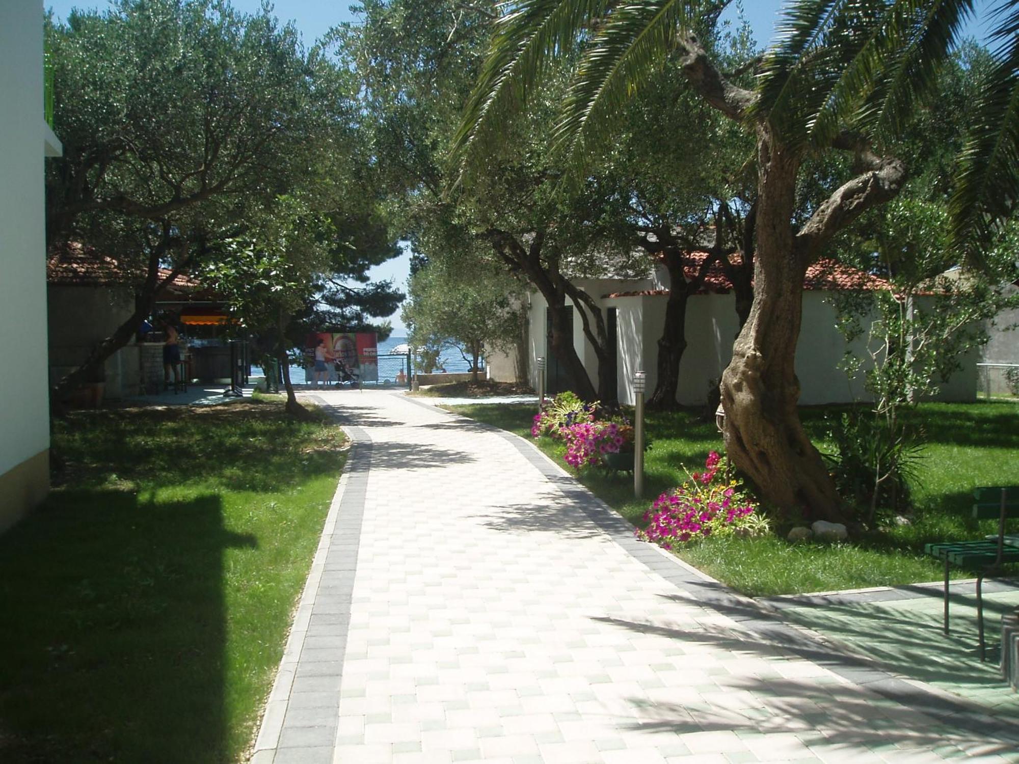Rooms & Apartments Villa Anka Tučepi Εξωτερικό φωτογραφία