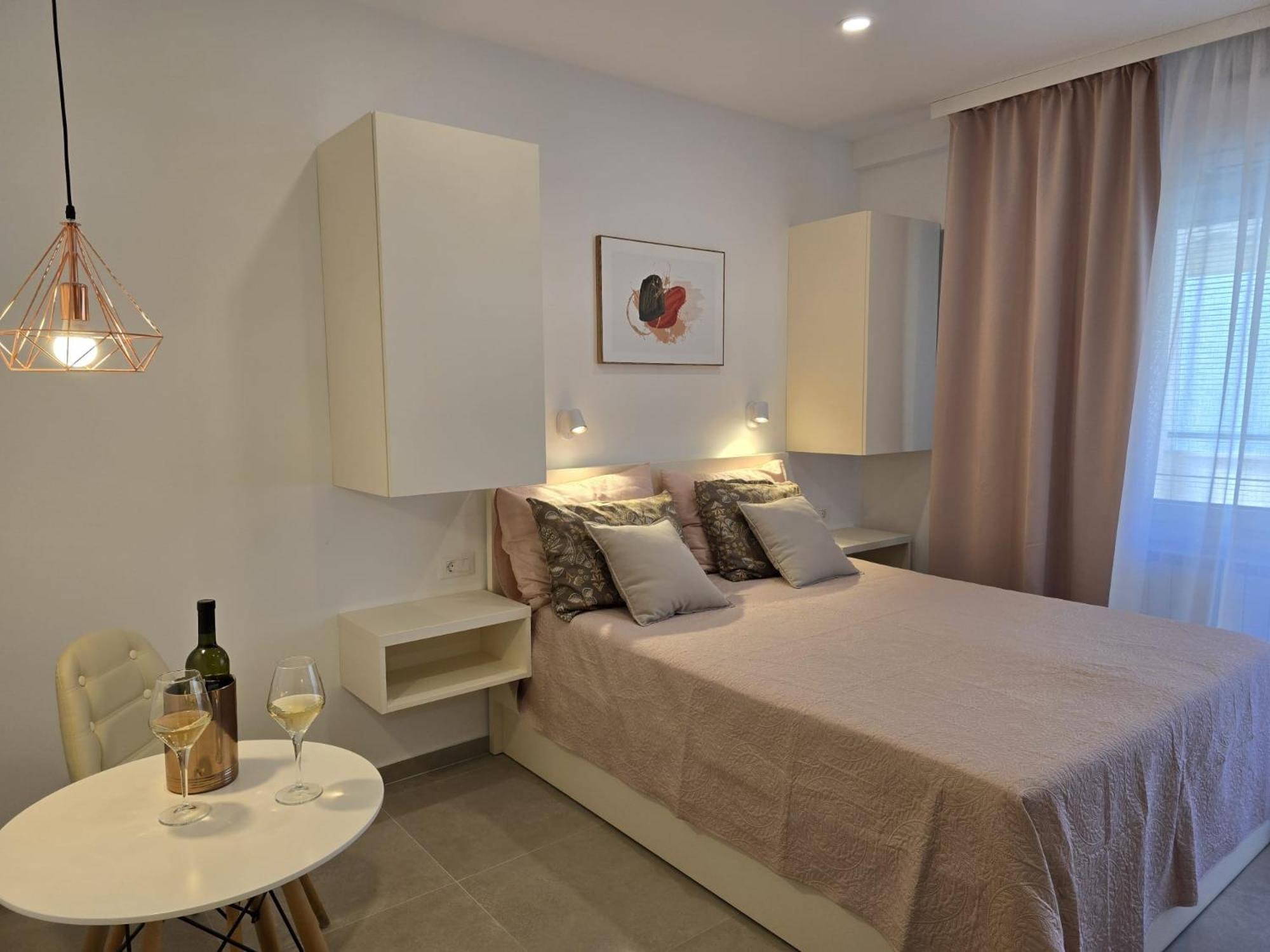 Rooms & Apartments Villa Anka Tučepi Εξωτερικό φωτογραφία