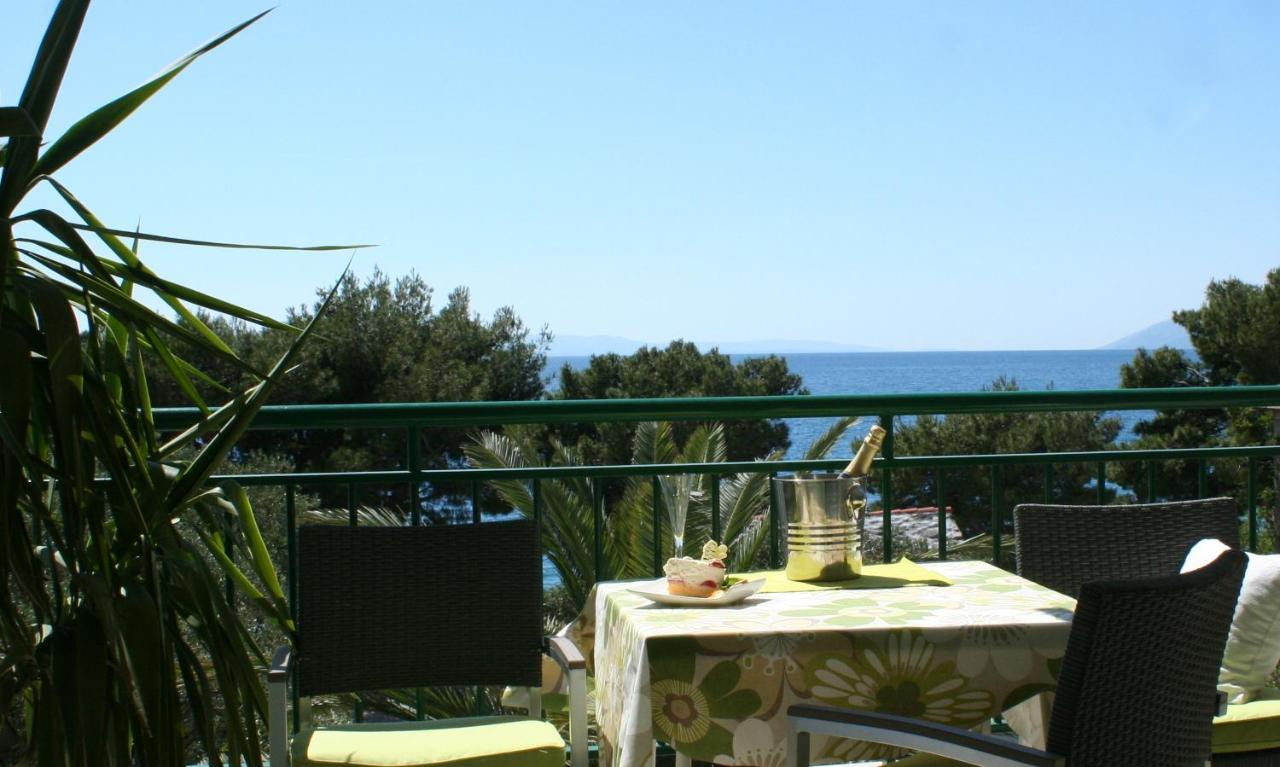 Rooms & Apartments Villa Anka Tučepi Εξωτερικό φωτογραφία